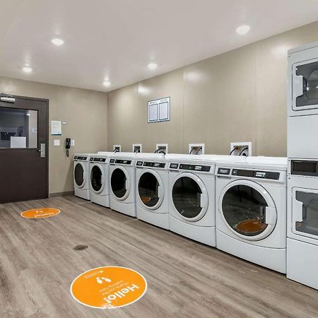 Woodspring Suites Brunswick Luaran gambar