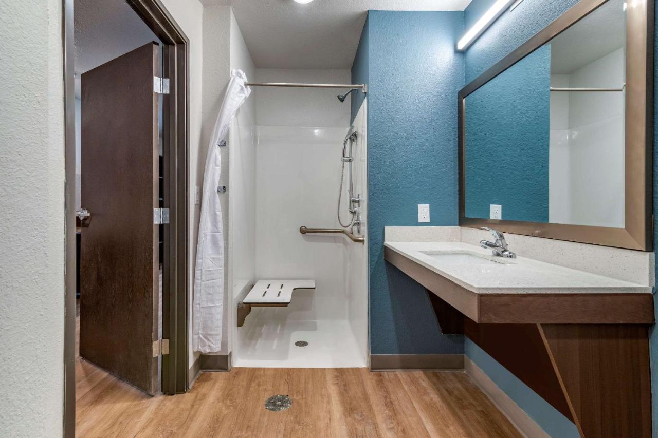 Woodspring Suites Brunswick Luaran gambar